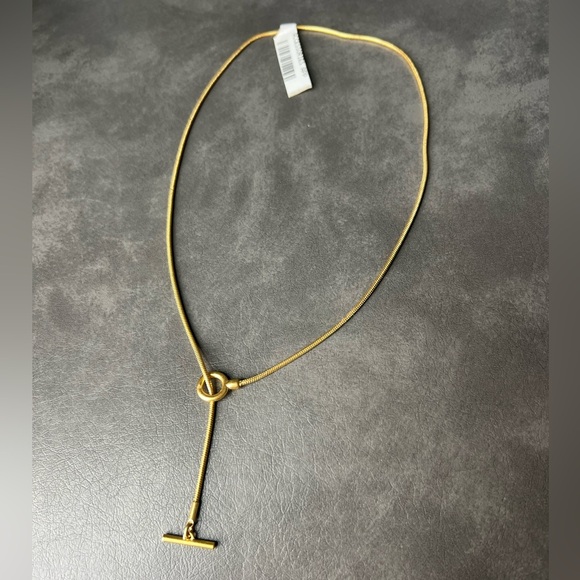 Madewell Toggle Lariat Necklace in Gold - Picture 5 of 6